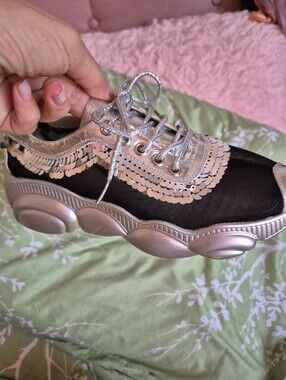 Blingy Y2K Sneakers